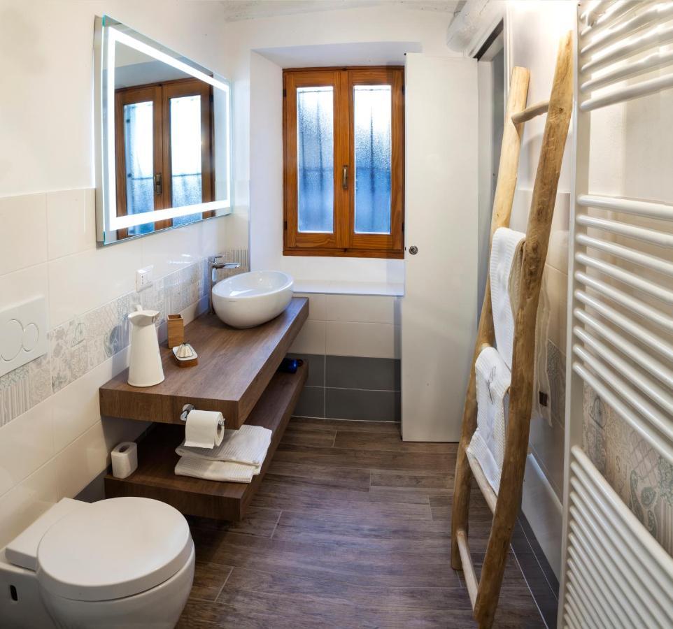 Al Rost B&B Luino Esterno foto