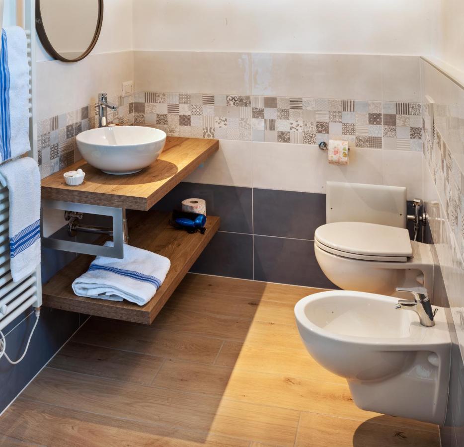 Al Rost B&B Luino Esterno foto